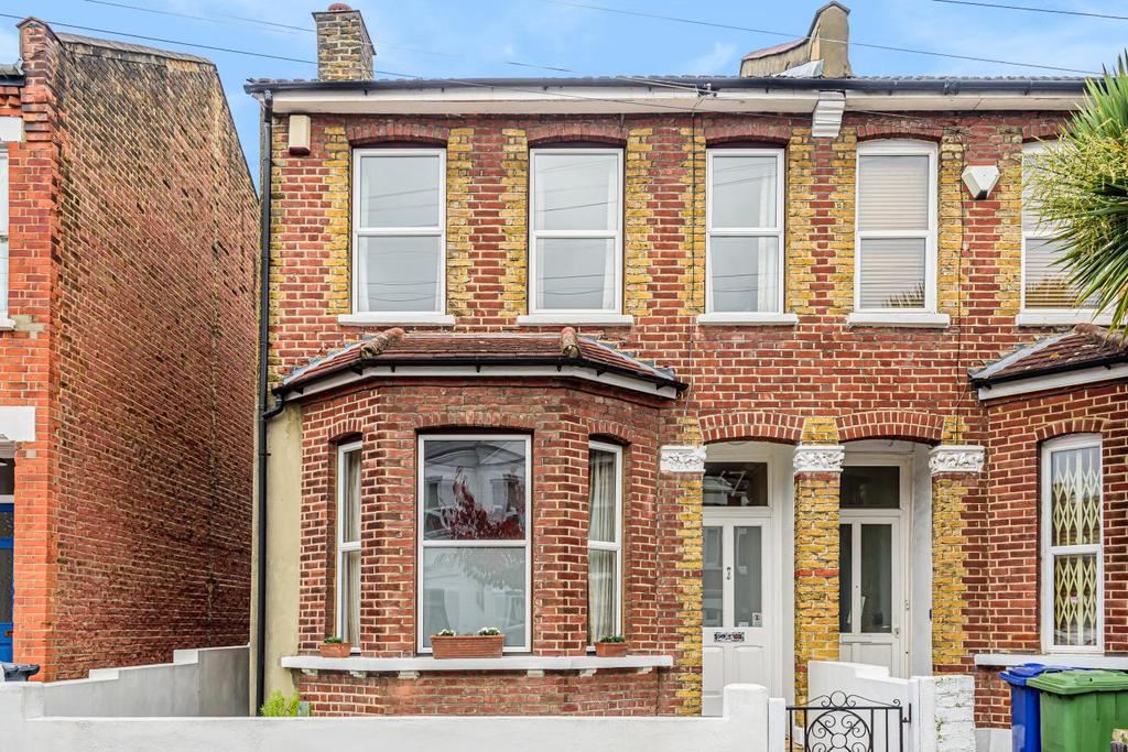 Wiverton Road, Sydenham 3 bed semidetached house for sale £850,000