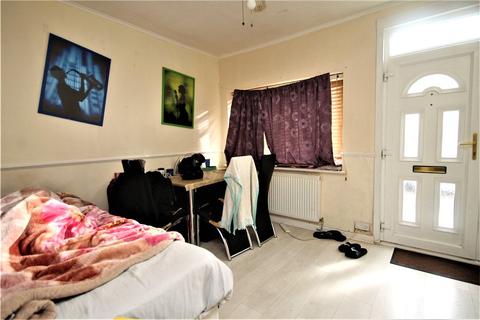 4 Cranmer Road, Croydon, CR0 1SR