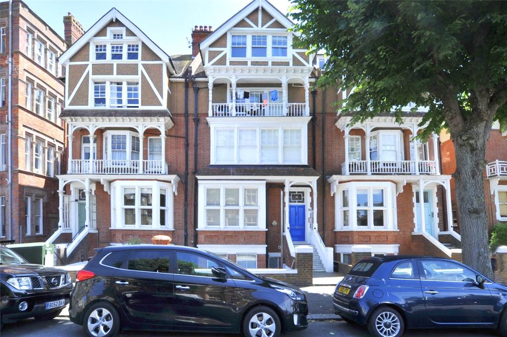 Fourth Avenue, Hove, East Sussex, BN3 Studio - £850 Pcm (£196 Pw)