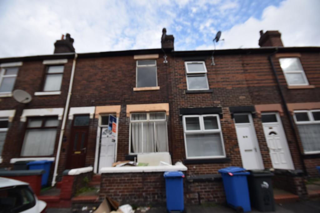Leonard Street, Burslem 2 bed terraced house £65,000