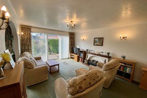 10 Ash Tree Lane, Lichfield, WS13 8NA