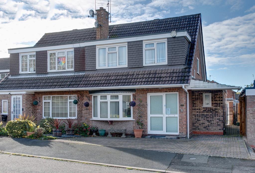Ansley Close, Matchborough East Redditch B98 0AX 3 bed semidetached