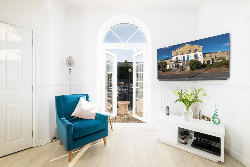 Llwyn Passat, Penarth 3 bed terraced house £725,000