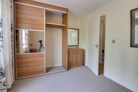 3 bedroom detached house to rent, Watkin Road, Leicester