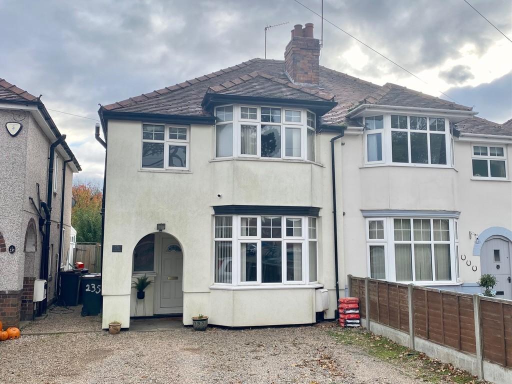 Hinckley Road, Nuneaton 3 bed semidetached house £250,000