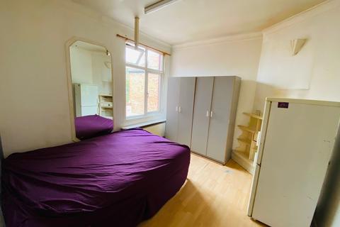 22 Bowrons Avenue, Wembley, HA0 4QP