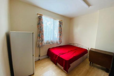 22 Bowrons Avenue, Wembley, HA0 4QP