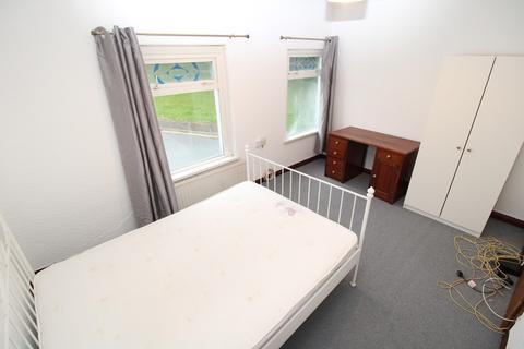 4 bedroom end of terrace house to rent - Oxford Street, TREFOREST