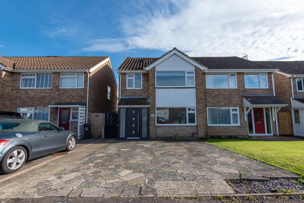 Sompting 4 bed semidetached house £375,000