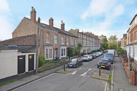 1 bedroom property with land for sale - Gillygate/Portland Street, York