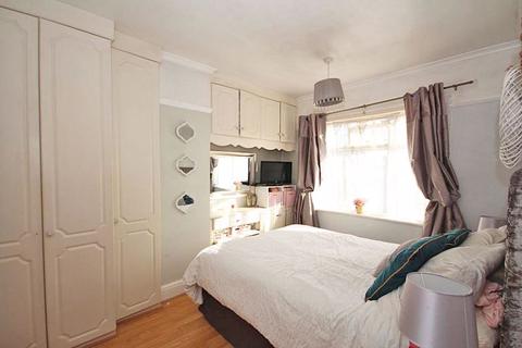 11a Baroness Road, Grimsby, DN34 4DP