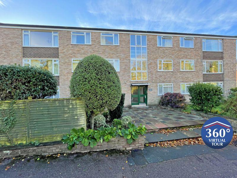 Spicer Road, Exeter 2 bed apartment £275,000