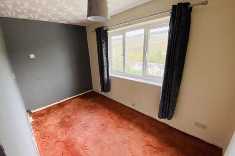 32 Wellfield, Melincourt, Neath, SA11 4AU