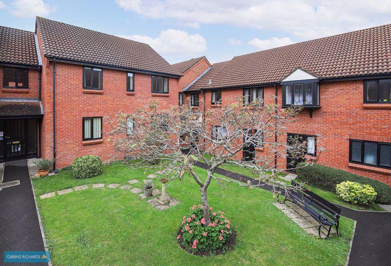 Anson Way, Bridgwater 2 bed flat £120,000