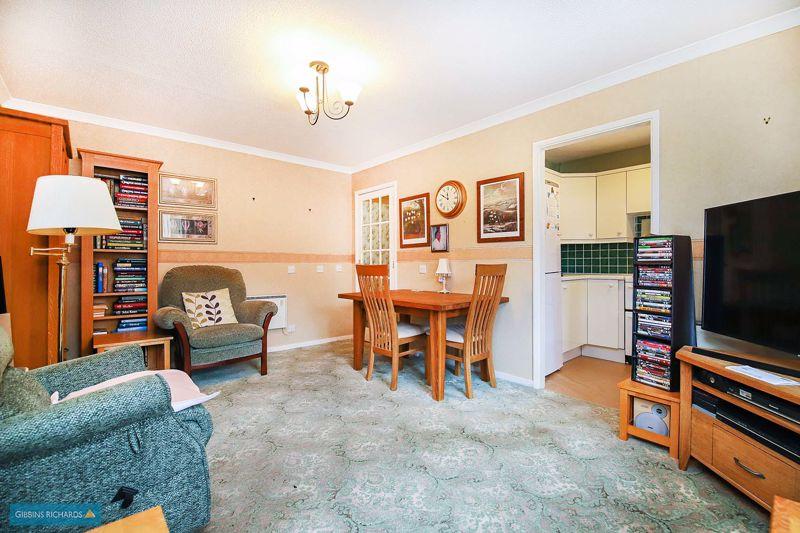 Anson Way, Bridgwater 2 bed flat £120,000