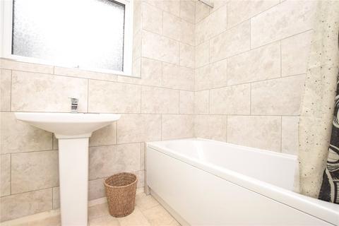 8 Queenswood Gardens, Leeds, LS6 3ED