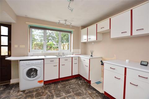 2 bedroom terraced house for sale, Wickham Avenue, Boston Spa, Wetherby, West Yorkshire