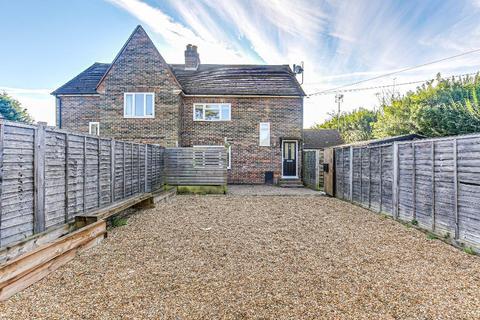 58 Ninehams Road, Caterham, CR3 5LG