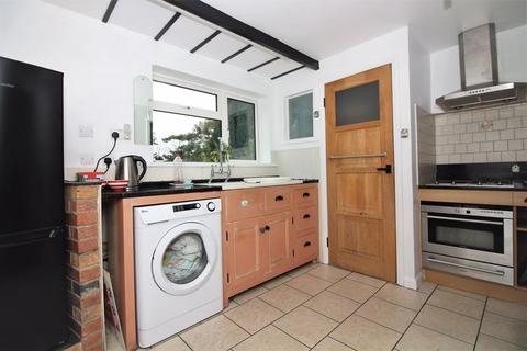 124 Blackdown View, Ilminster, TA19 0BG
