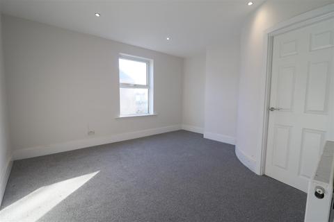 3 Ditmas Avenue, Anlaby Common, Hull, HU4 7SA