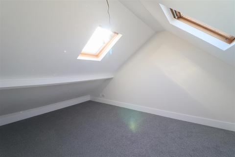 3 Ditmas Avenue, Anlaby Common, Hull, HU4 7SA