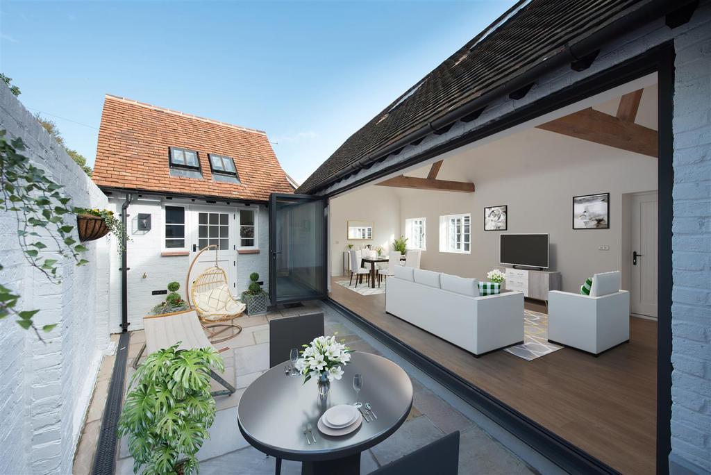 Mill Green Road, Fryerning, Ingatestone 2 bed detached house £800,000