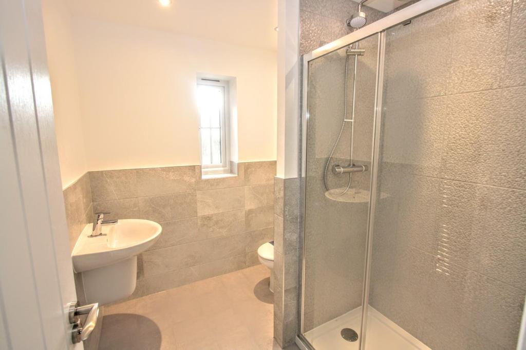 En suite shower room