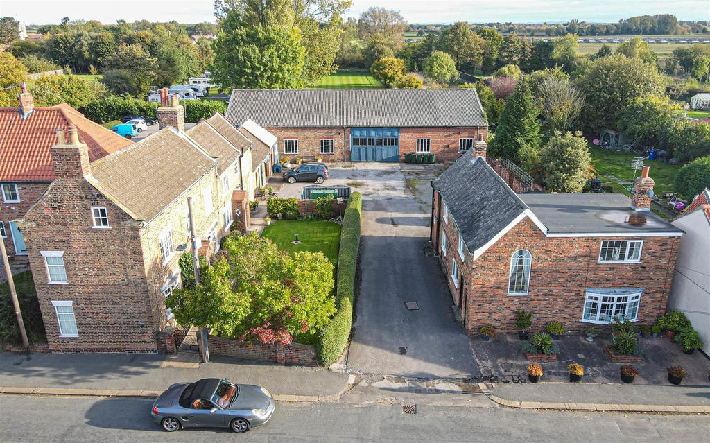 Wistowgate, Cawood, Selby 6 bed property £750,000