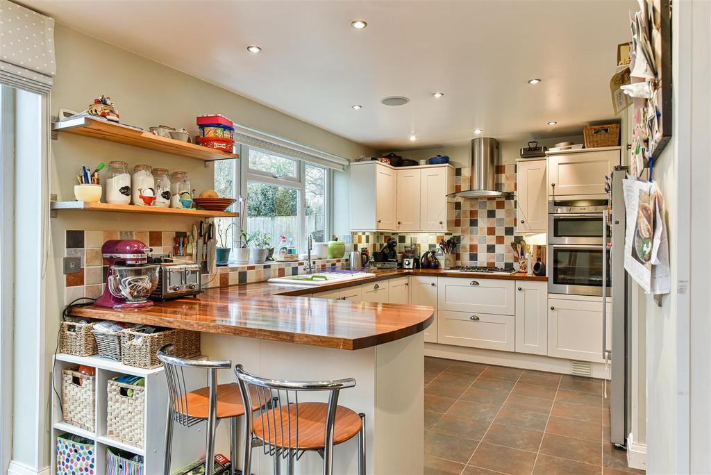 Orpin Road, Merstham, Redhill 4 bed house £675,000