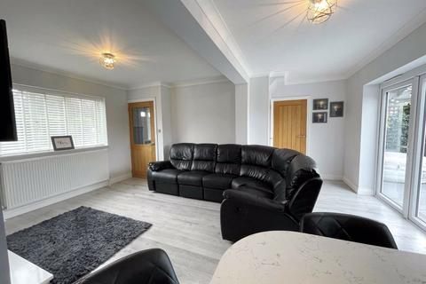 22 Church Mount, North Newbald, York, YO43 4SY