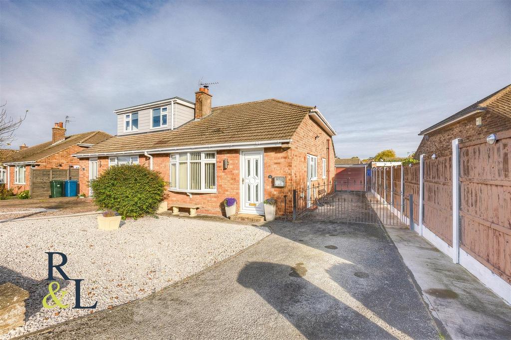Beech Avenue, Keyworth, Nottingham 2 bed semidetached bungalow £230,000