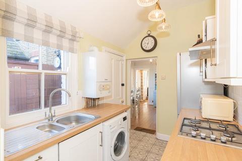 83 Kingston Road, Epsom, KT17 2ER