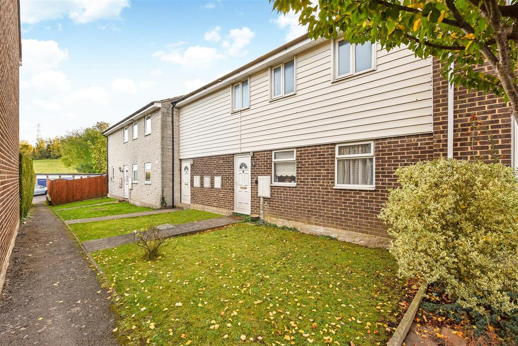 Springfield Close, Andover 2 bed £160,000