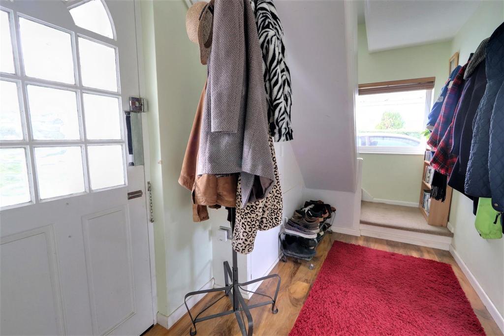 Stratton Road, Saltford, Bristol 2 bed end of terrace house £299,995