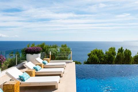 6 bedroom villa - Cap Martinet, Ibiza