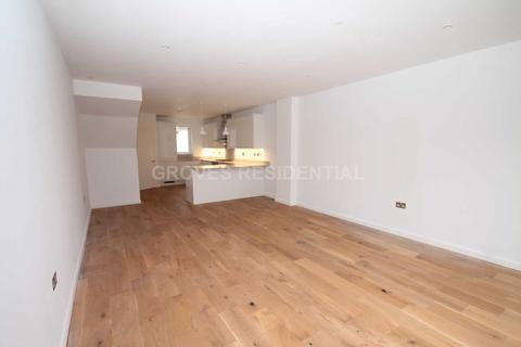 7, Lime Court Lime Grove, New Malden, KT3 3TL