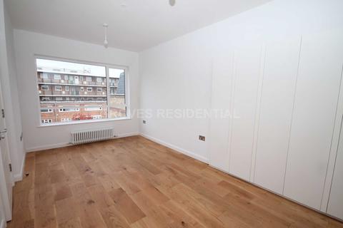 7, Lime Court Lime Grove, New Malden, KT3 3TL