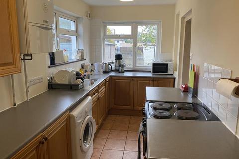 3 bedroom semi-detached house to rent, Cowley Road,  HMO Ready 3 Sharers,  OX4