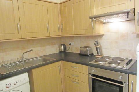 1 bedroom flat to rent, Yeaman Place, Merchiston, Edinburgh, EH11