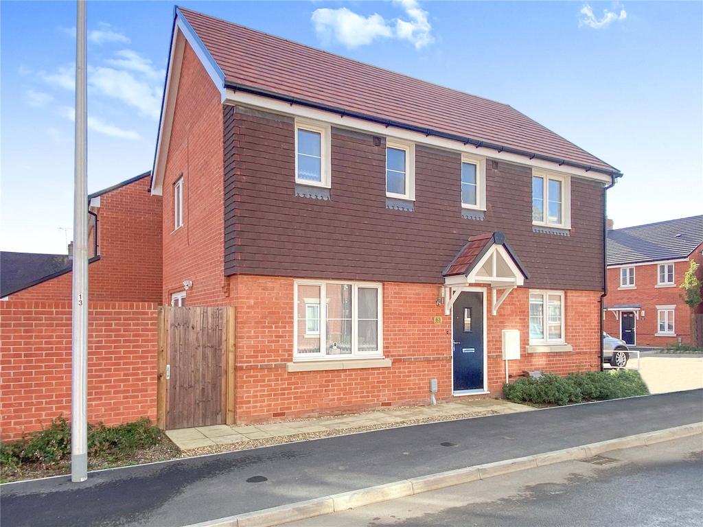 Garrett Drive, Shinfield, Reading, RG2 3 bed detached house £500,000