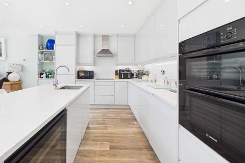 76 Deaconsfield Road, Hemel Hempstead, HP3 9HZ