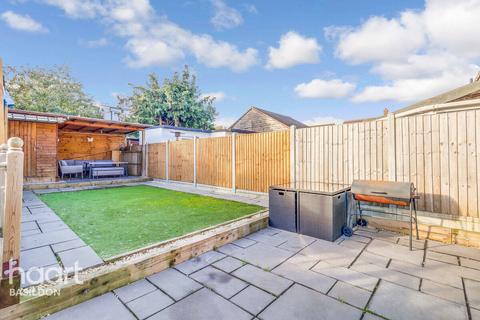 44 Bardfield, Basildon, SS16 4JW