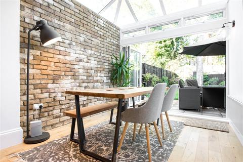 35 Ickburgh Road, London, E5 8AF