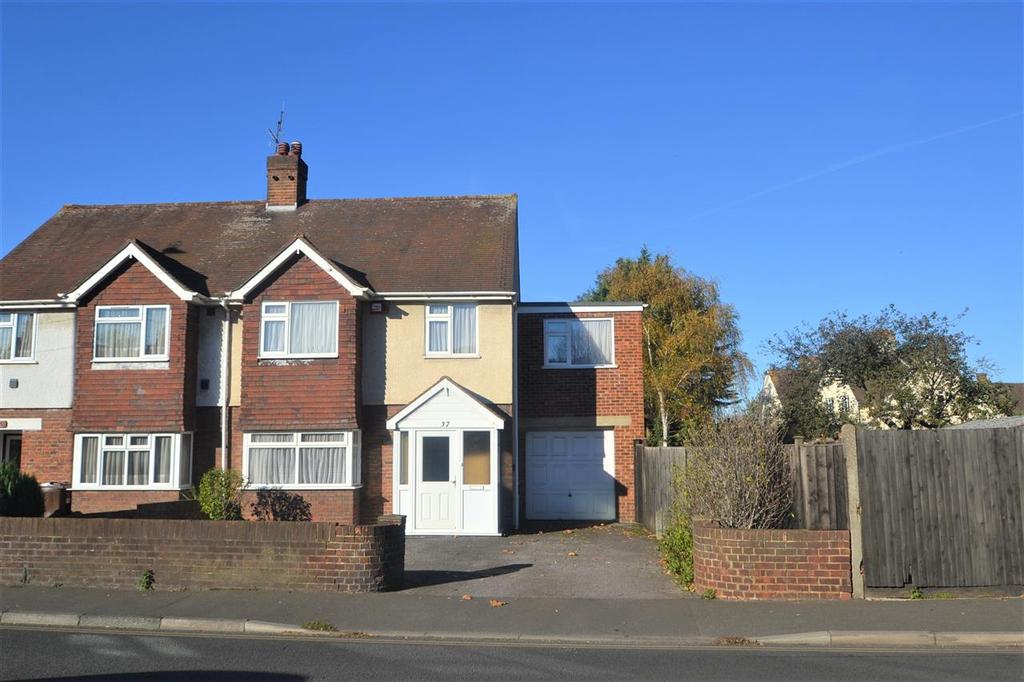 Hatton Road, Bedfont 4 bed semidetached house £565,000