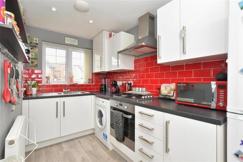 20 Applegate Way, Bognor Regis, PO21 5GB