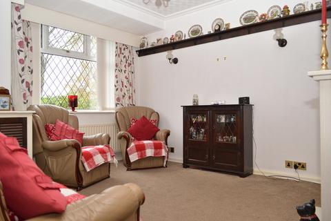 14 Repton Avenue, Oldham, OL8 4JB