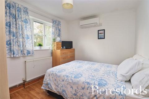 13 Saywell Brook, Chelmsford, CM2 6RJ