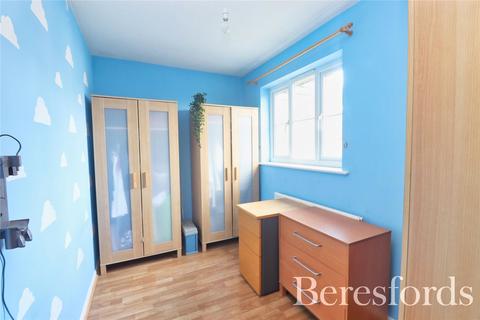 13 Saywell Brook, Chelmsford, CM2 6RJ