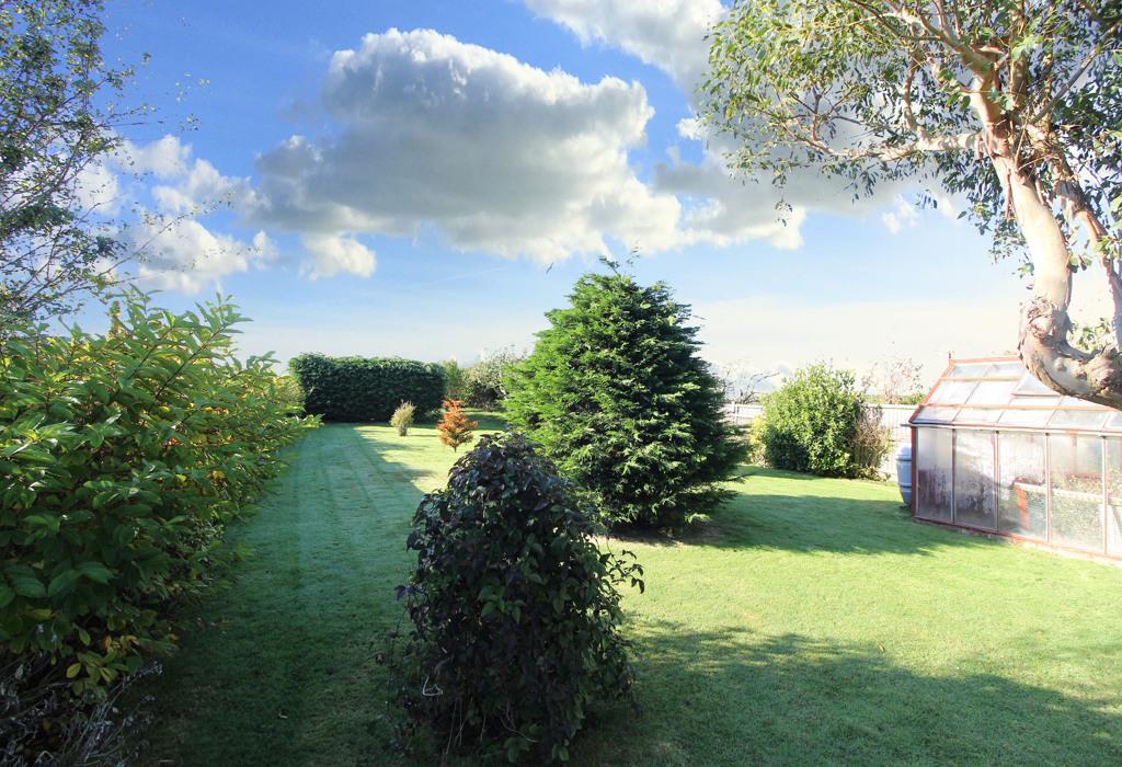 Marine Avenue, Dymchurch, Romney... 3 bed bungalow £365,000