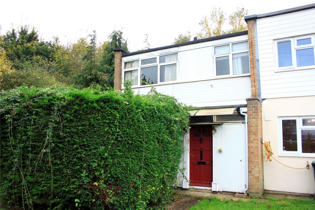 Juniper Square, Havant, PO9 3 bed end of terrace house £175,000